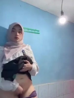 sister salsa chan hijab